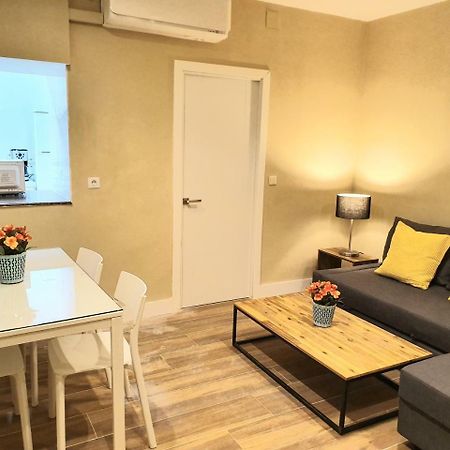 Ch Apartamento Plaza Del Angel - Semisotano マドリード エクステリア 写真