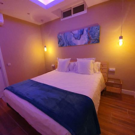 Ch Apartamento Plaza Del Angel - Semisotano マドリード エクステリア 写真